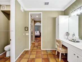 Undisclosed Address #A11857450, Weston FL 33326