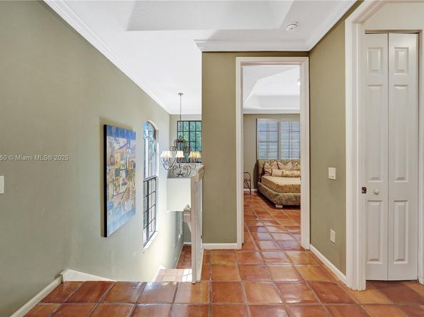 Undisclosed Address #A11857450, Weston FL 33326
