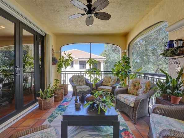 Undisclosed Address #A11857450, Weston FL 33326