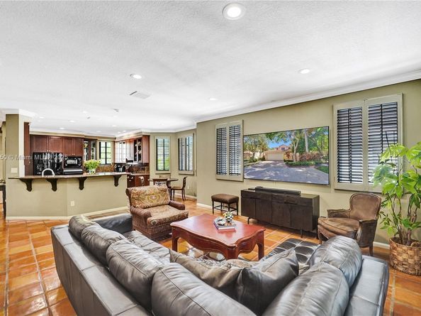 Undisclosed Address #A11857450, Weston FL 33326