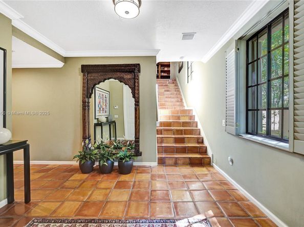 Undisclosed Address #A11857450, Weston FL 33326