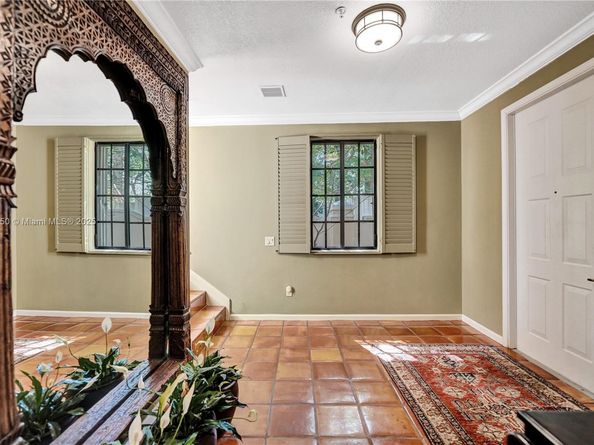 Undisclosed Address #A11857450, Weston FL 33326