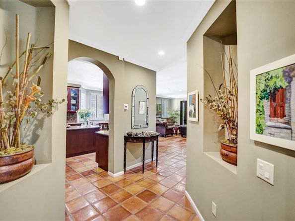 Undisclosed Address #A11857450, Weston FL 33326