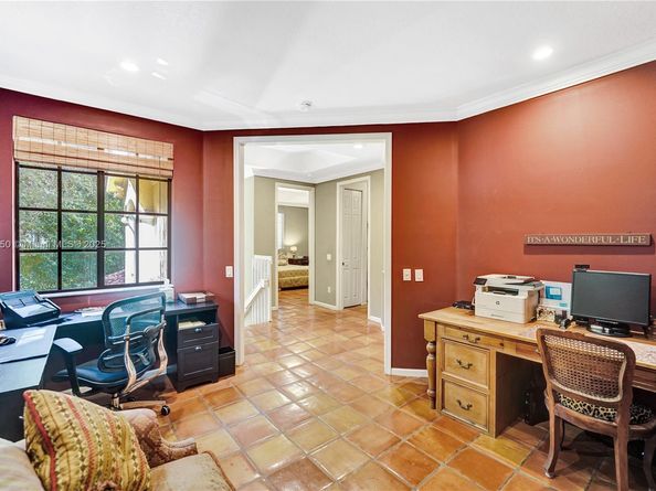 Undisclosed Address #A11857450, Weston FL 33326