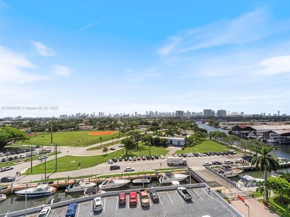 1800 NW 24 ave 1019, Miami FL 33125