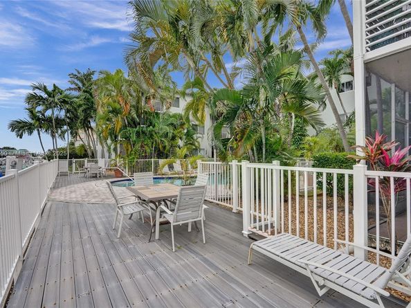 1535 SE 15th St 208, Fort Lauderdale FL 33316