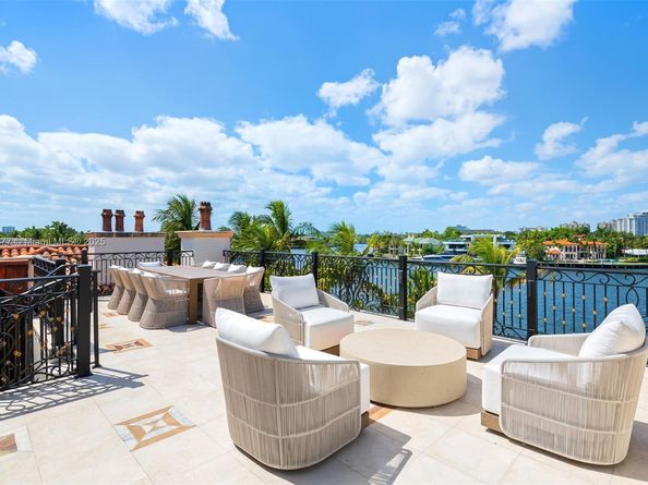 2509 Aqua Vista Blvd, Fort Lauderdale FL 33301
