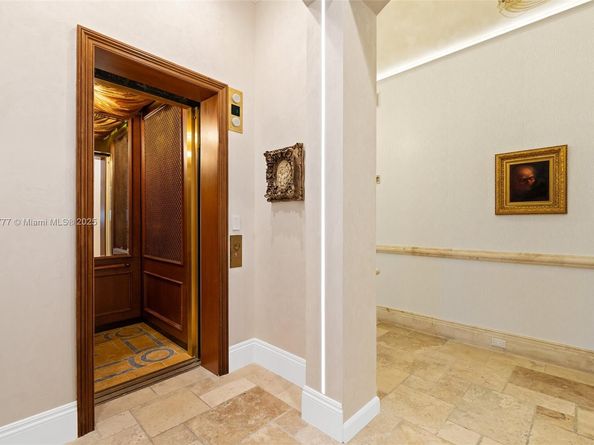 2509 Aqua Vista Blvd, Fort Lauderdale FL 33301
