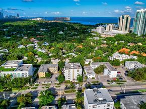 3051 SW 27th Ave 402, Miami FL 33133