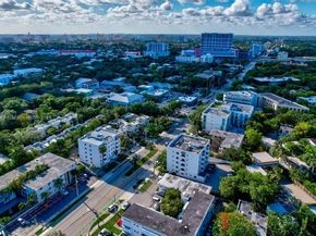 3051 SW 27th Ave 402, Miami FL 33133