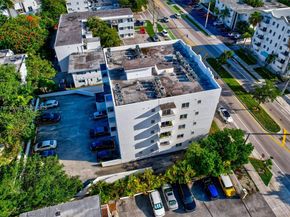 3051 SW 27th Ave 402, Miami FL 33133