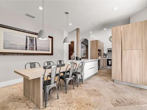 2752 Brickell Ct, Miami FL 33129