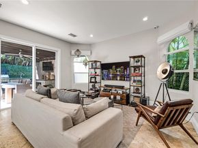 2752 Brickell Ct, Miami FL 33129