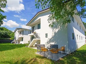 1054 NW 29th St, Miami FL 33127