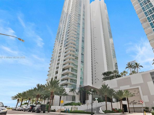2900 NE 7th Ave 4406, Miami FL 33137