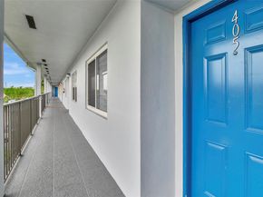 800 SW 125th Way 405O, Pembroke Pines FL 33027