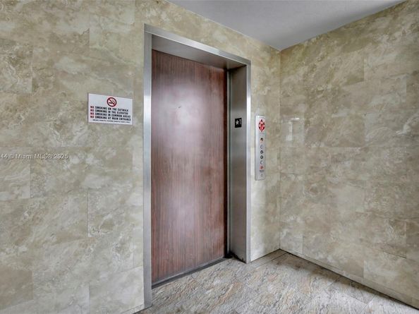 800 SW 125th Way 405O, Pembroke Pines FL 33027