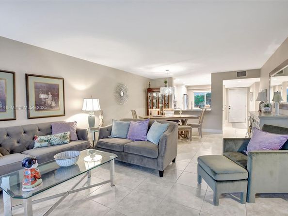 800 SW 125th Way 405O, Pembroke Pines FL 33027