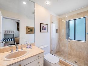 Undisclosed Address #A12016112, Miami FL 33133