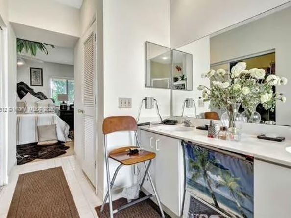 16312 Malibu Dr 6, Weston FL 33326