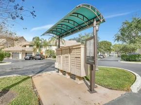 16312 Malibu Dr 6, Weston FL 33326