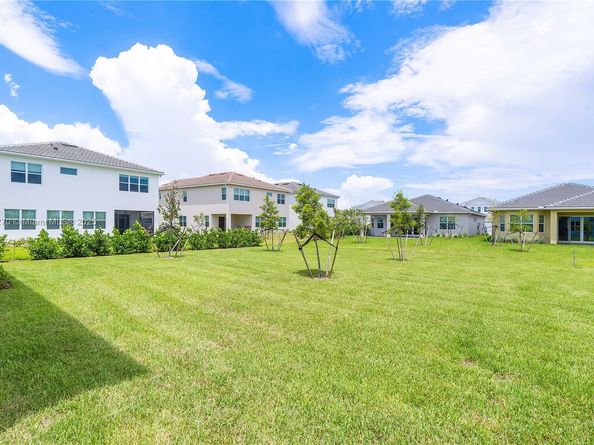 5488 Liberty Ln, Westlake FL 33470