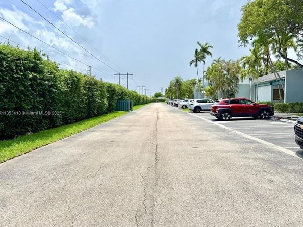 1444 NW 97th Ave 267, Pembroke Pines FL 33024