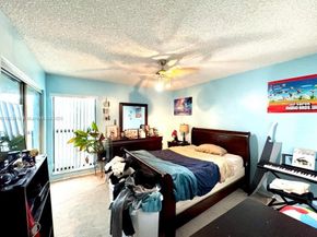 1444 NW 97th Ave 267, Pembroke Pines FL 33024