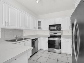 Undisclosed Address #A12004565, Hollywood FL 33019