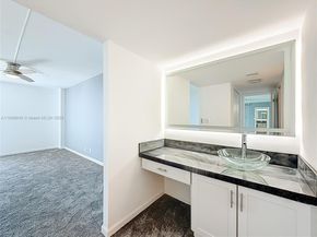 20301 W Country Club Dr 2428, Aventura FL 33180