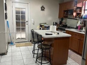 2162 NW 26th St, Miami FL 33142