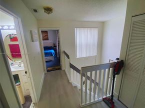 965 SW 180th Ter, Pembroke Pines FL 33029