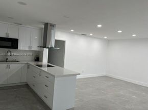 11445 SW 51st St, Miami FL 33165