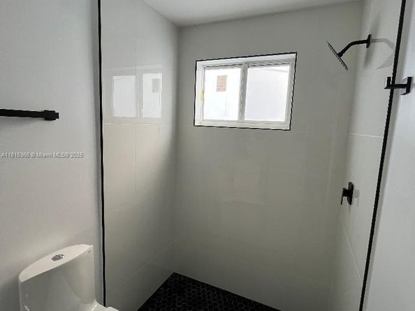 11445 SW 51st St, Miami FL 33165