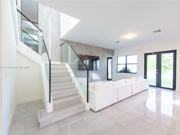 4426 SW 173rd Ave, Miramar FL 33029