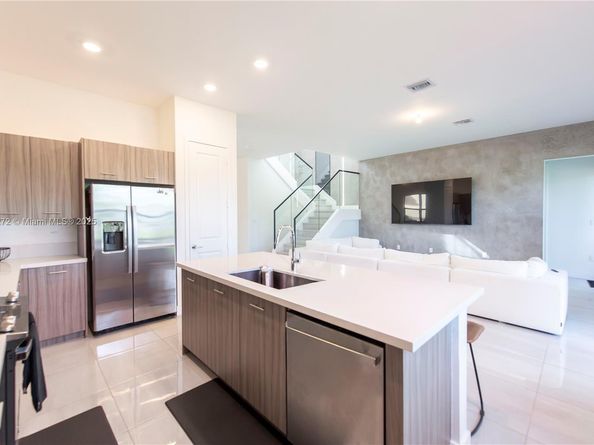 4426 SW 173rd Ave, Miramar FL 33029