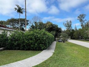 6400 SW 63rd Ave, South Miami FL 33143