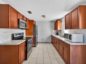 2021 NW 29th Ave, Fort Lauderdale FL 33311