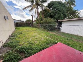 2912 NW 32nd St, Miami FL 33142