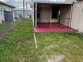 2912 NW 32nd St, Miami FL 33142