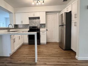 3040 NW 96th St, Miami FL 33147