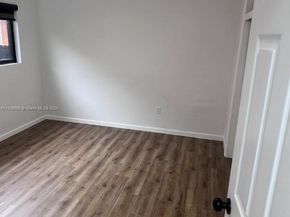 3040 NW 96th St, Miami FL 33147