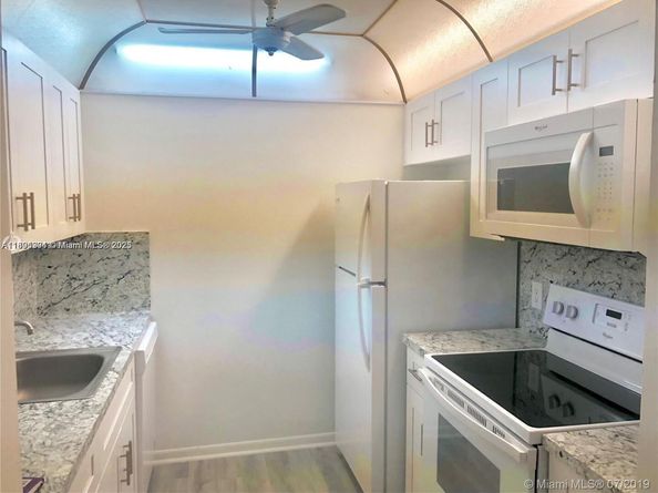 400 SW 134th Way 406F, Pembroke Pines FL 33027