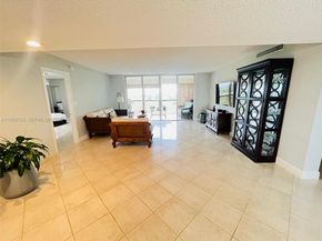 3940 Inverrary Blvd 808A, Lauderhill FL 33319