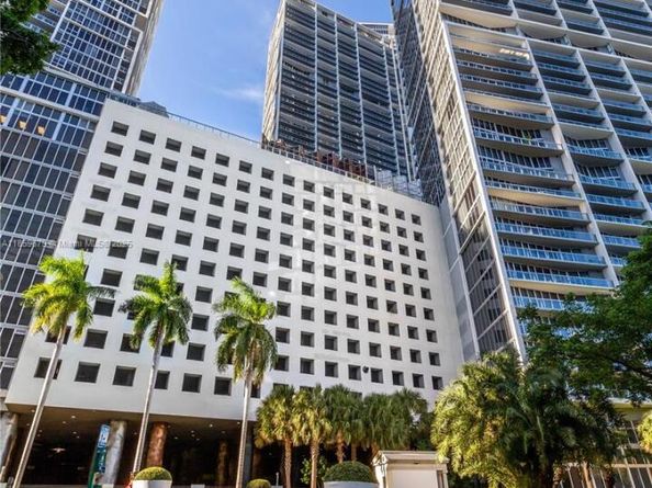 485 Brickell Ave 2210, Miami FL 33131