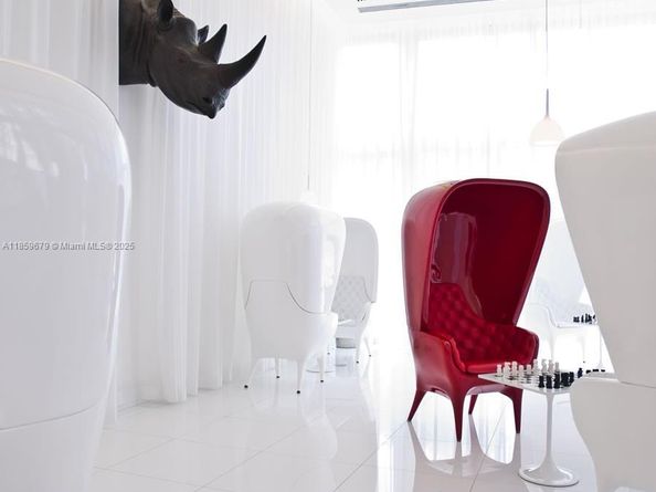 485 Brickell Ave 2210, Miami FL 33131
