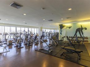 485 Brickell Ave 2210, Miami FL 33131