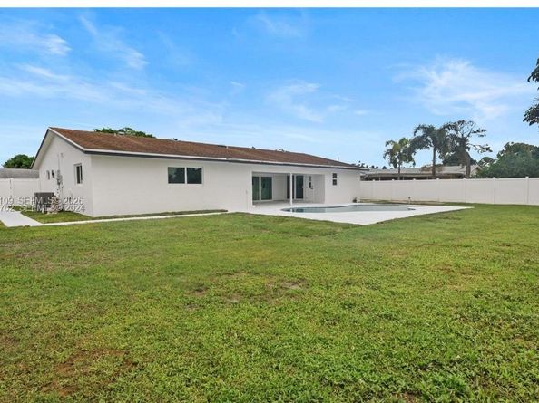 1780 SW 12th St, Boca Raton FL 33486