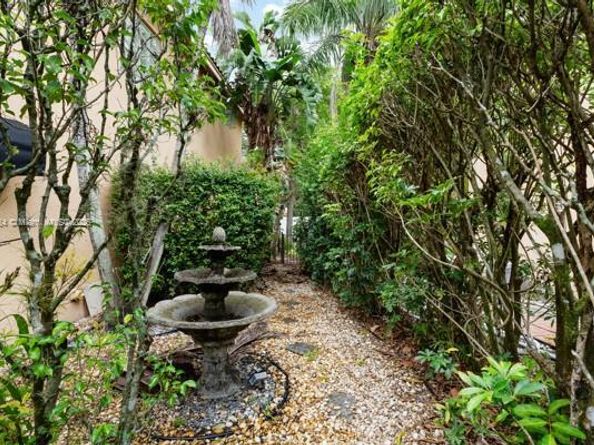 5919 NW 59th Ave, Parkland FL 33067