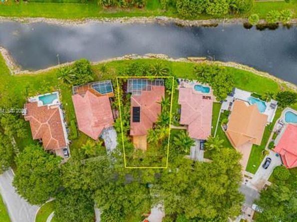 5919 NW 59th Ave, Parkland FL 33067